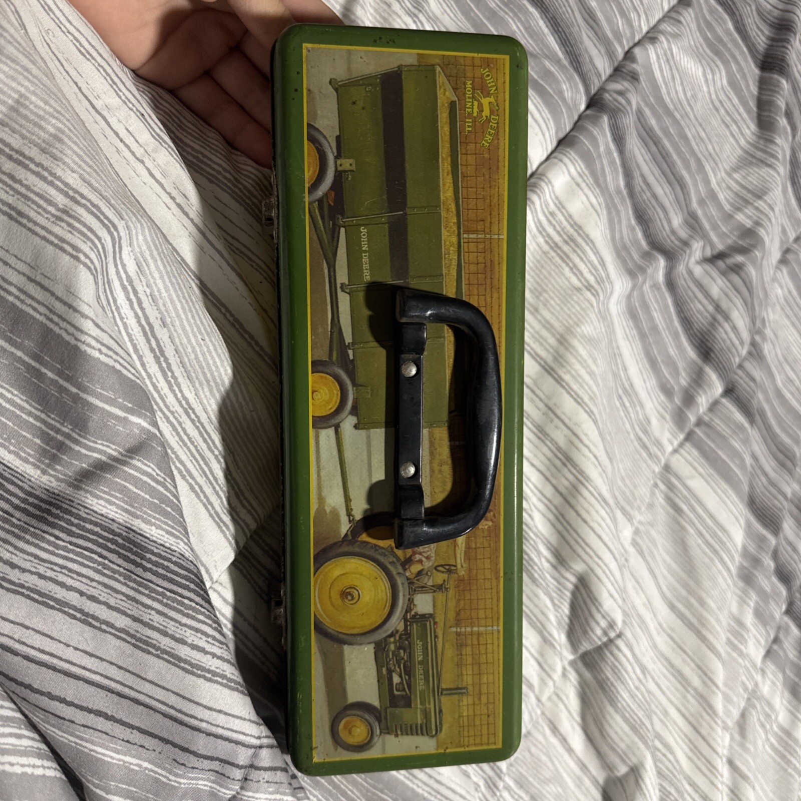Picture 1 of 4