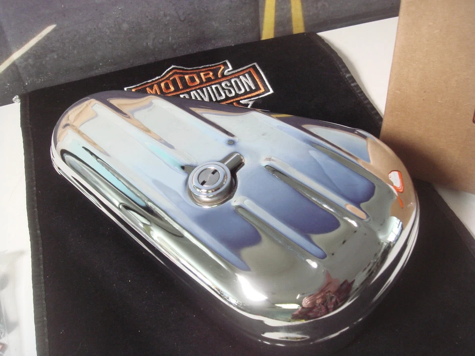 Caja de herramientas Harley FXDWG con kit de montaje FXD derecha derecha cromada 2006-17 V-Twin 50-2025 X5 Foto 4 de 4