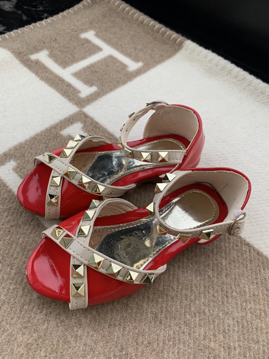 Girls Rockstud Shoes Baby Girls Red Shiny Sandals Size 26 16.5cm 2 3Y