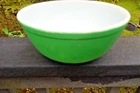 Vtg. Pyrex Mixing Nesting Bowl No. 403 2 1/2 Qt. 9" Diameter $14.99