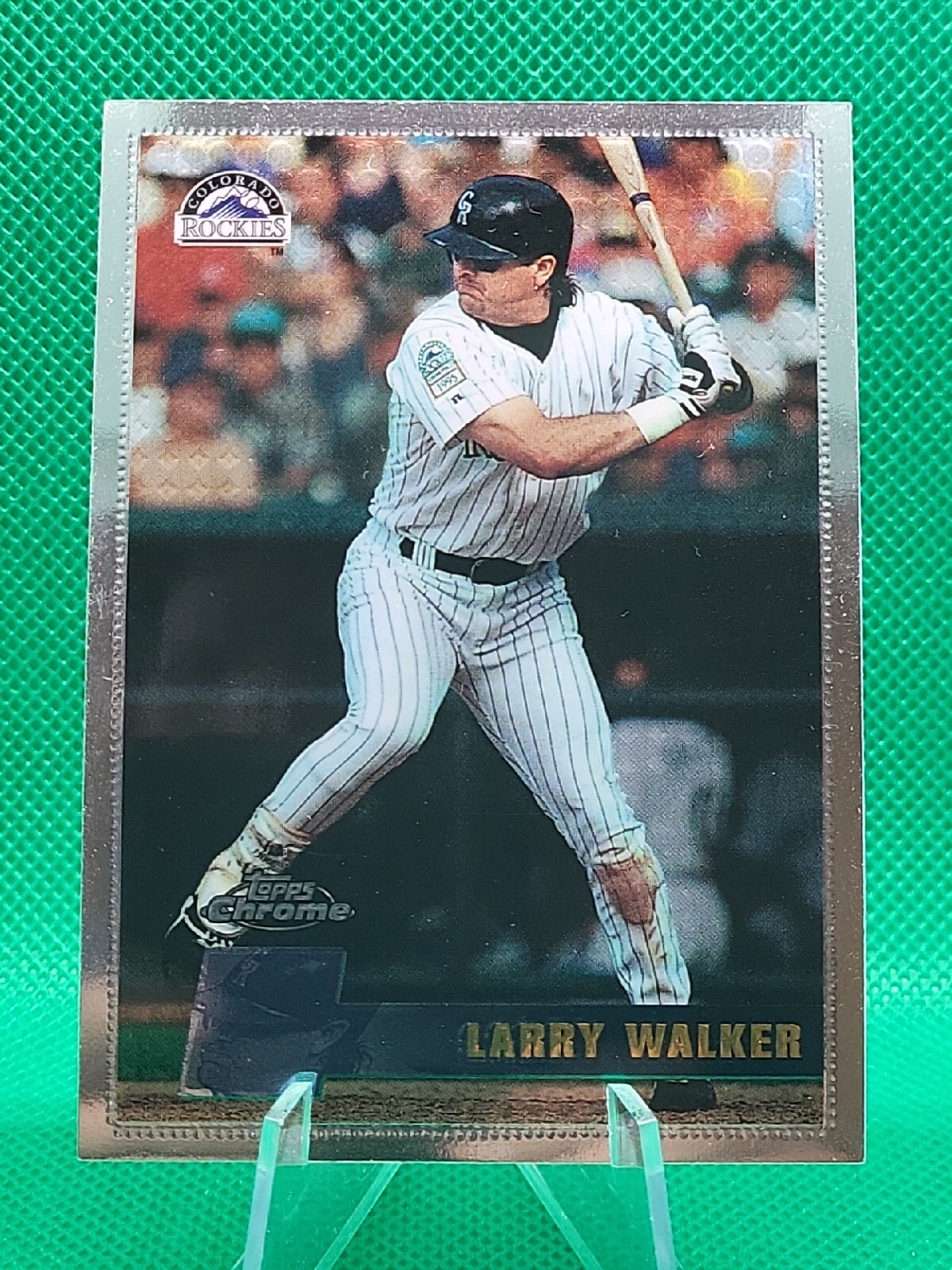 1996 Topps Chrome Larry Walker HOA #147 💥1st Chrome Card💥