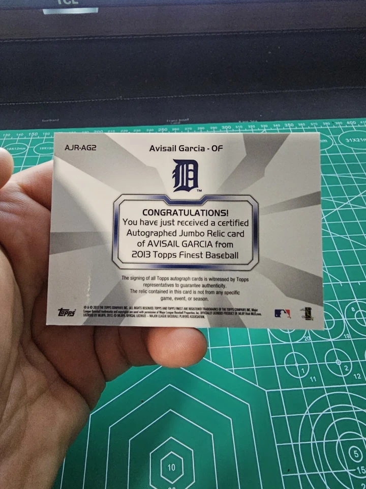 2013 Topps Finest Jumbo Relic Refractor Avisail Garcia #AJR-AG2 Rookie Auto RC - Image 2 of 2