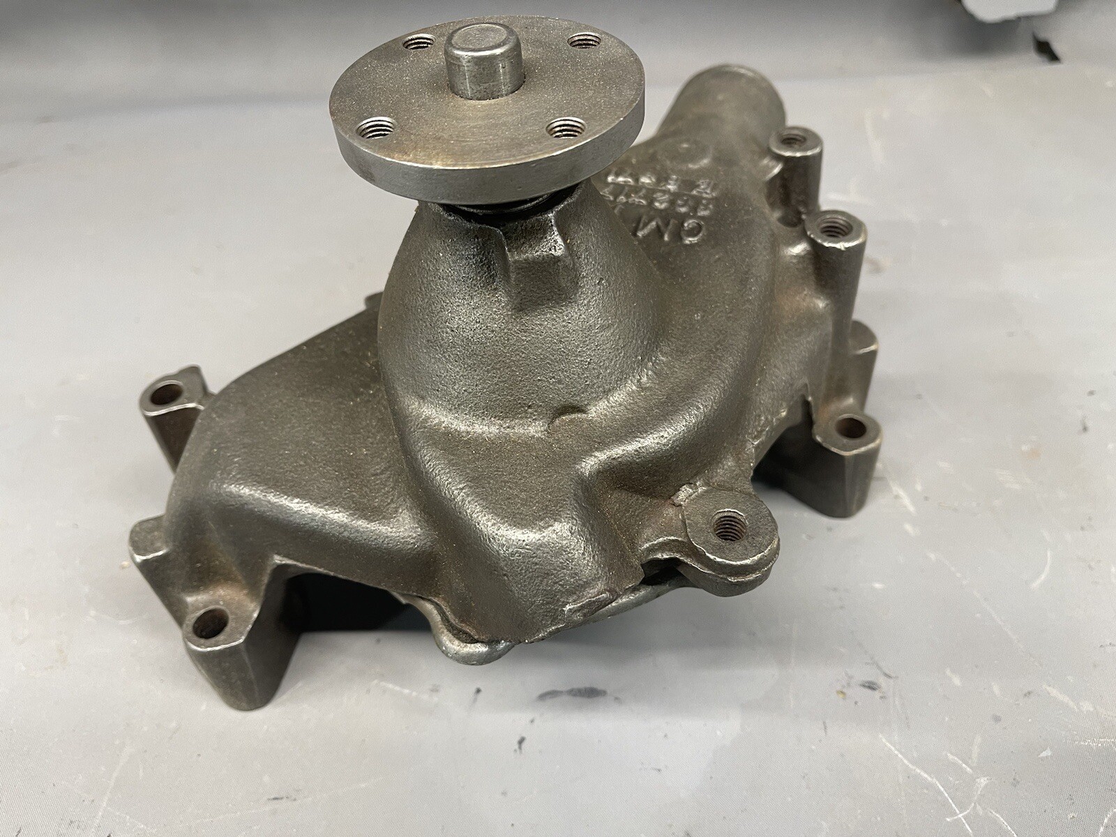 1969 Z28 Camaro 302 SS Nova Chevelle 3953692 GM Water Pump Dated  