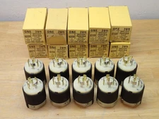 Hubbell 2811 Twist Lock Male Plugs 30A 120/208V Lot of 10 Old Stock