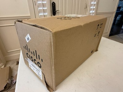 *CISCO* Cisco AIR-ANT2544V4M-RS Wall Omnidirectional Antenna Open Box