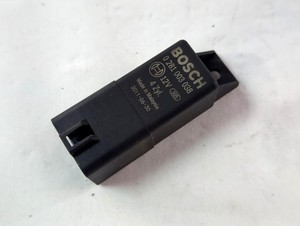 038907281D ECU Vorwärmung Stecker AUDI Q3 2.0 D 103KW 5P (2012)