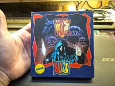 LORDS OF CHAOS GAME X COMMODORE AMIGA SU FLOPPY DISK BOX ORIGINALE BUZZ