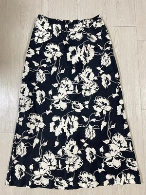 Women Black White Floral Midi Skirt A- Line Vintage Style Size S