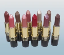 REVLON MISCELLANEOUS ASSORTMENT OF LIPSTICK NWOB LOT OF 5 SEE DETAILS