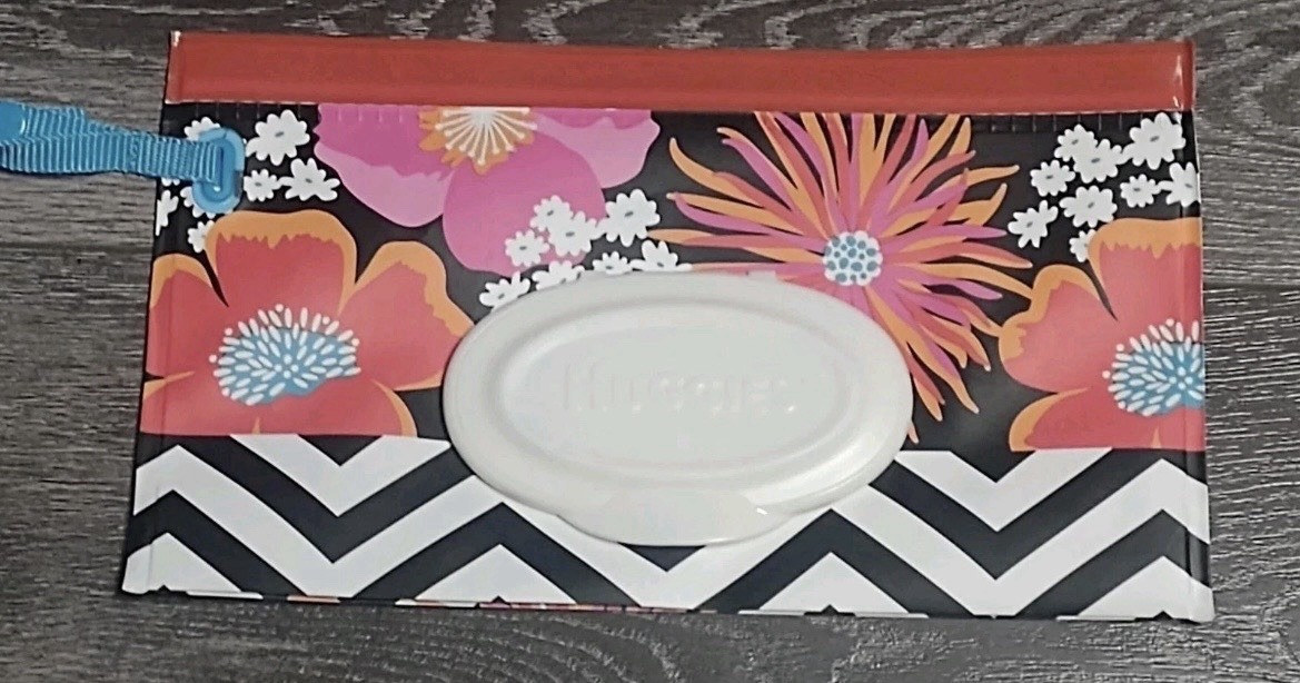 Huggies Clutch N Clean Floral Refillable Baby Wipes Travel H