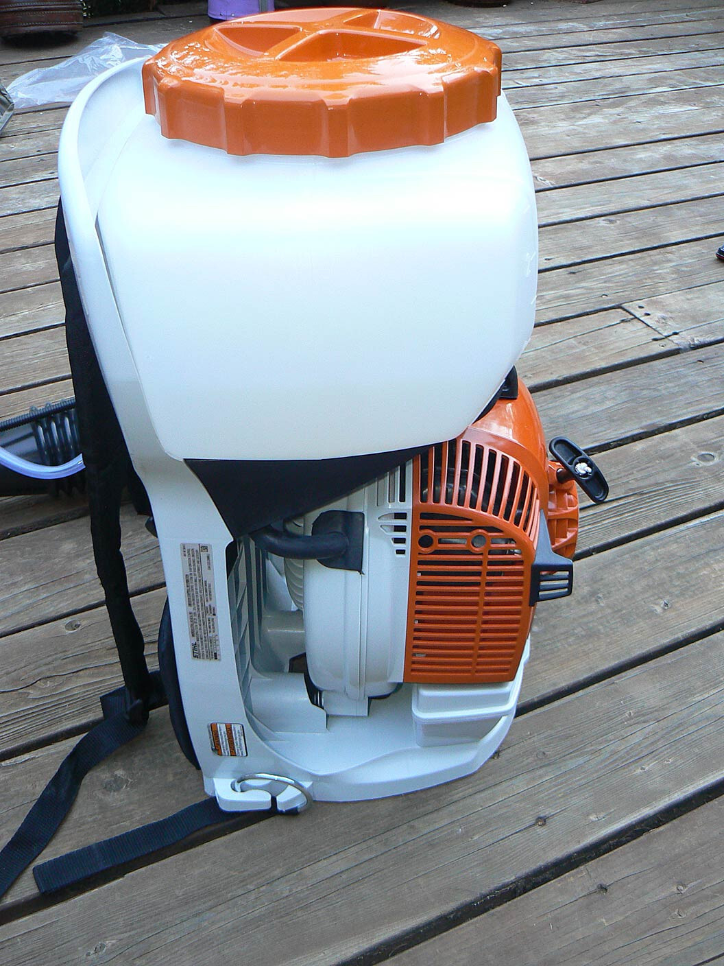 New Stihl SR200 Backpack Blower Sprayer w Attachments {NEW} eBay