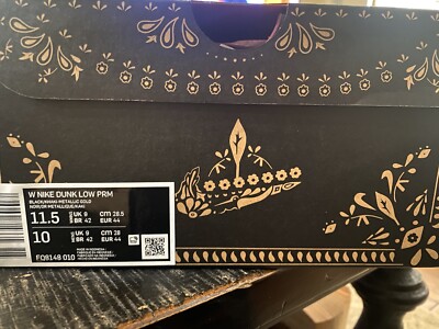 Size 11.5 - Nike Dunk Low Dia De Muertos W