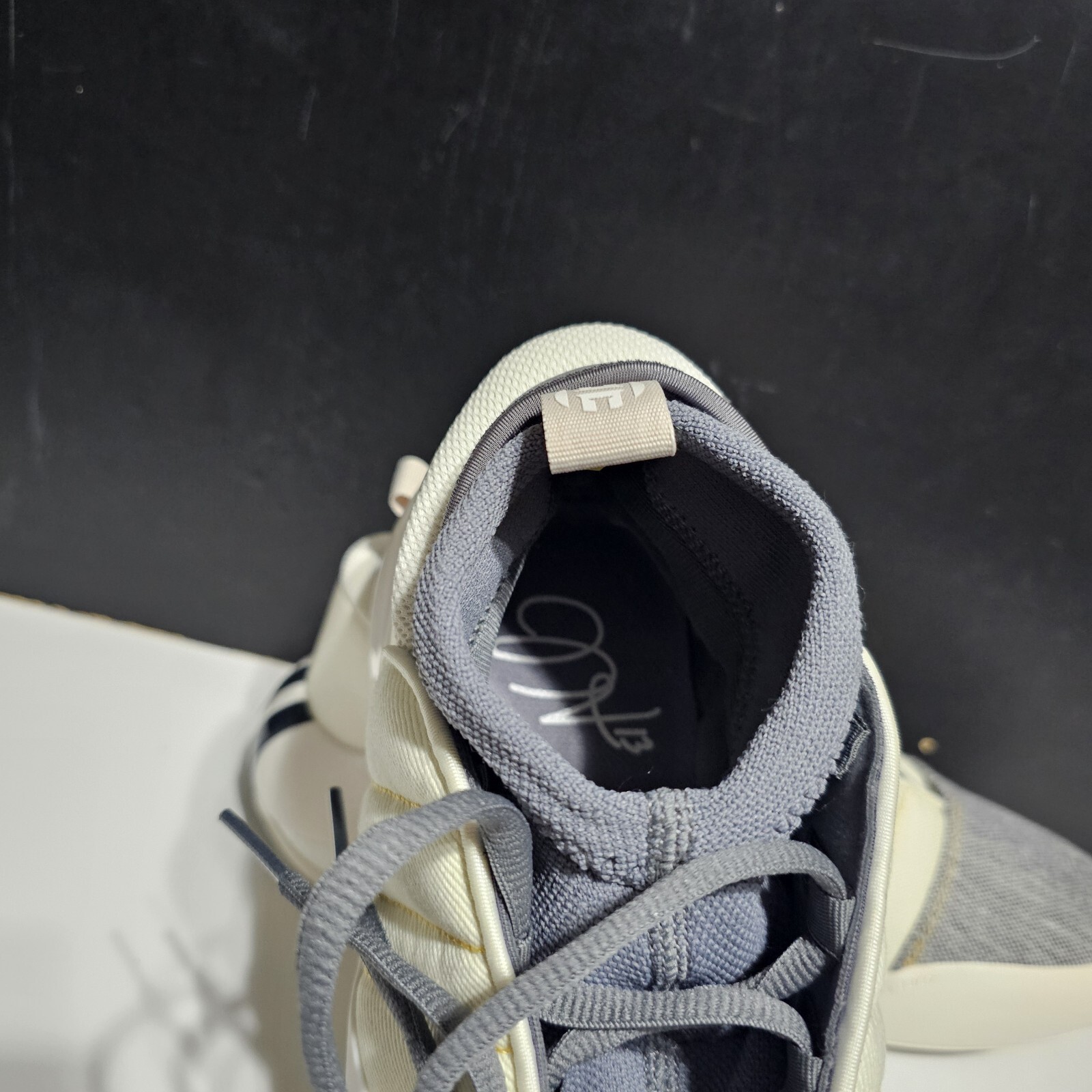 New Basketball Shoes adidas James Harden Vol. 7 Mid Cream Carbon IF5619 Size 9 image 7