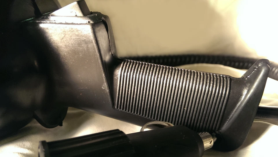 Foco de goma portátil 12v (Adam 12, LAPD, policía, camión, luz de barco) Foto 3 de 3