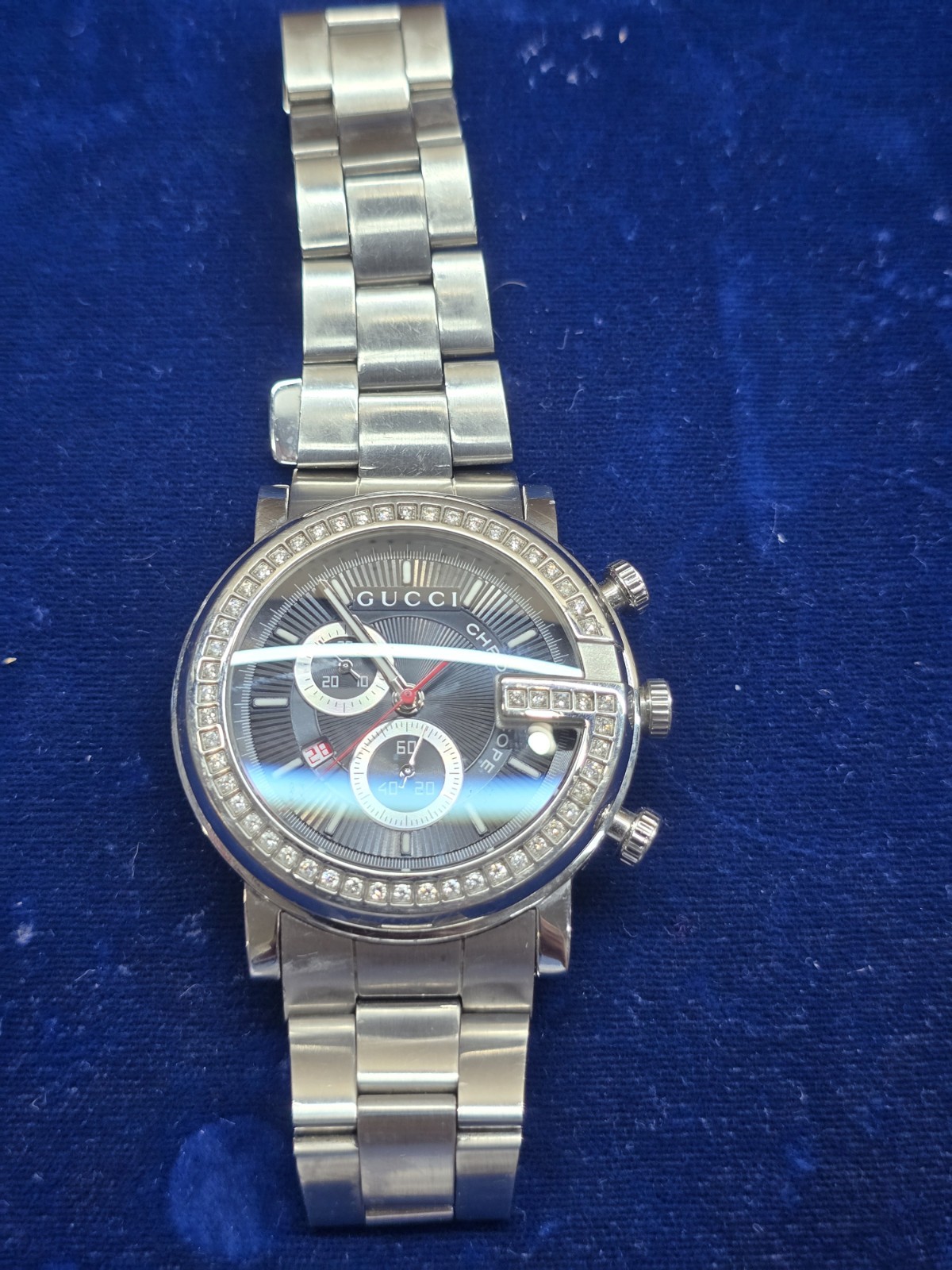 Gucci G Chrono 101M Diamond Bezel Chronograph Mens Watch Black Dial Swiss