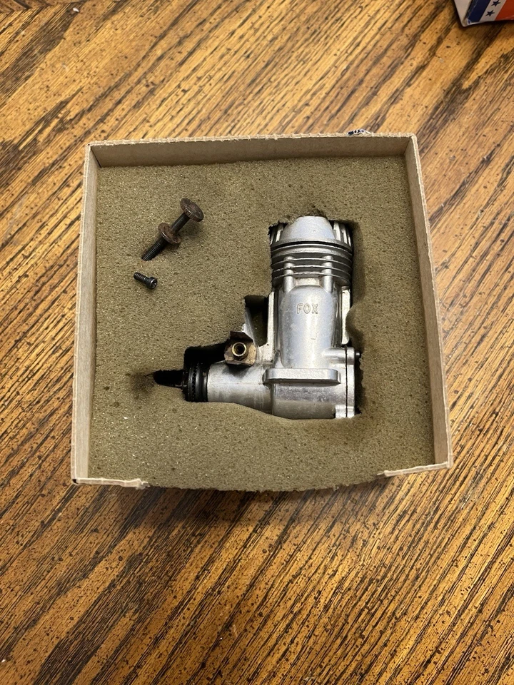 Vtg NOS 1970s Fox Manufacturing 36 13600 Airplane Engine In Orig Box  - Image 4 of 4