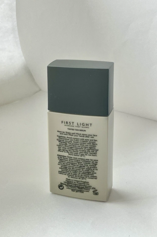 SELF GLOW BY JAMES READ FIRST LIGHT TT SERUM 30ML New Unboxed - Image 3 of 3