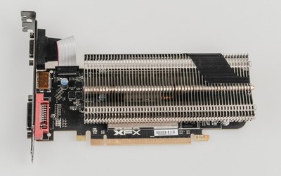 XFX CORE Radeon R7 240 780M 2GB D3LP Passive HDMI DVI VGA silent