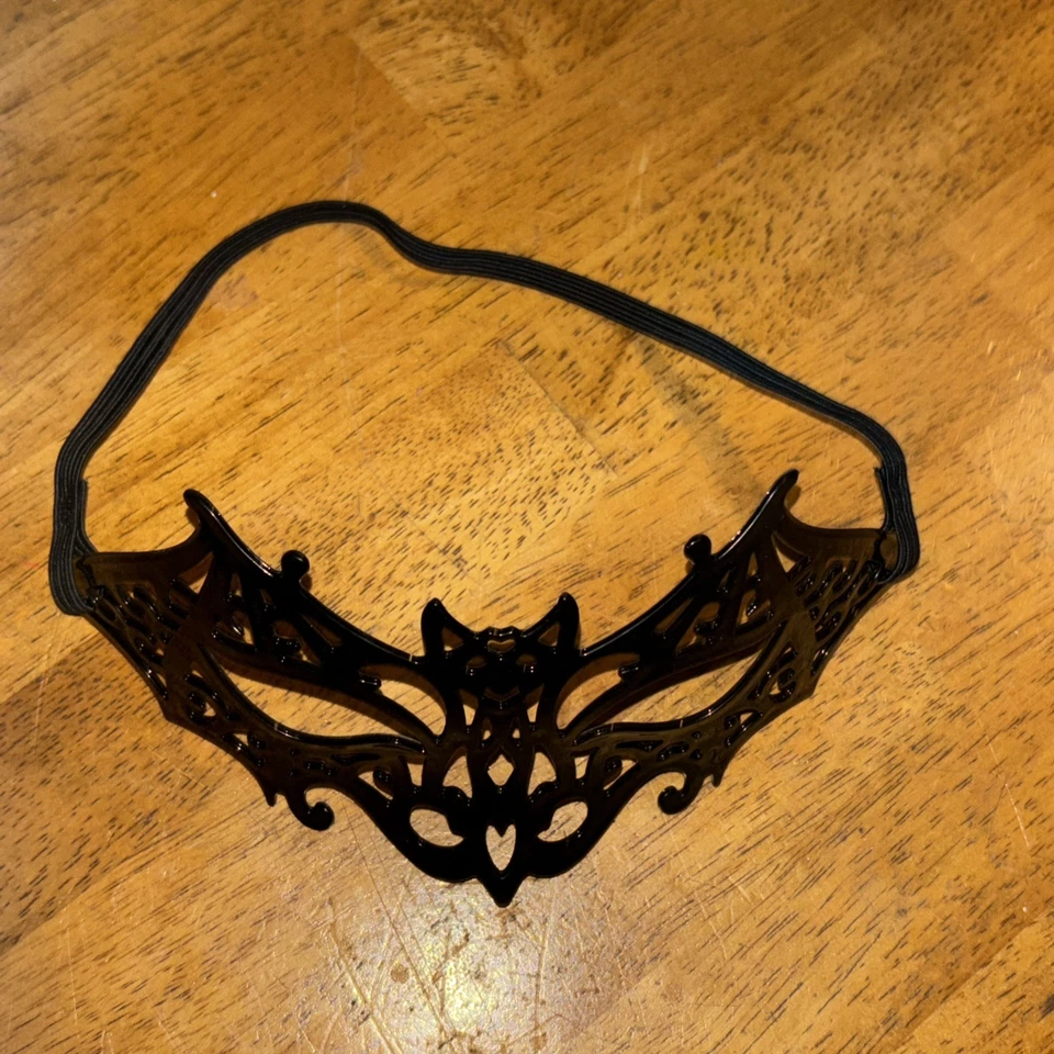 Sexy Máscara de Encaje de Murciélago Negro Mascarada Máscara de Ojos Mujeres Fiesta Halloween Disfraz Foto 4 de 4