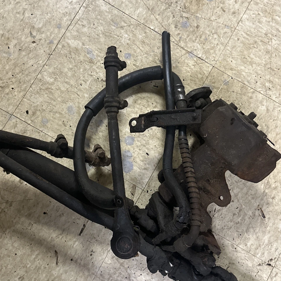 Caja de cambios de dirección asistida OEM con acoplamiento y cilindro de alimentación Ford Torino 1968-69 (GB6) Foto 4 de 4