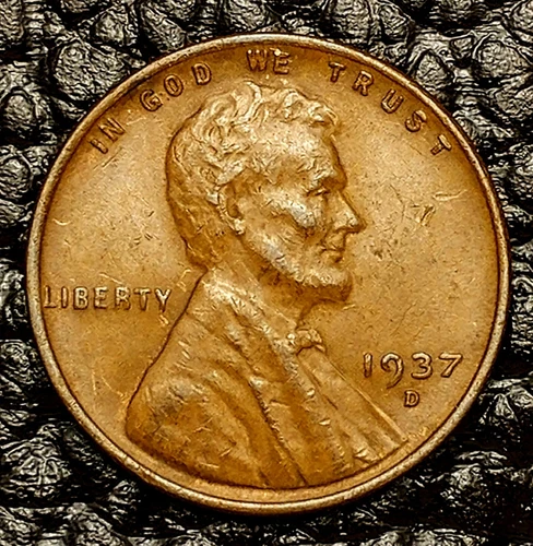 1937-D Lincoln Cent ~ XF / EF Condition ~ COMBINED SHIPPING!