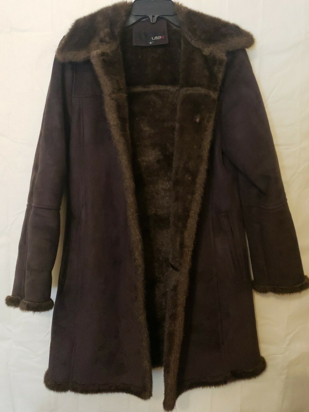 trespass windbreaker