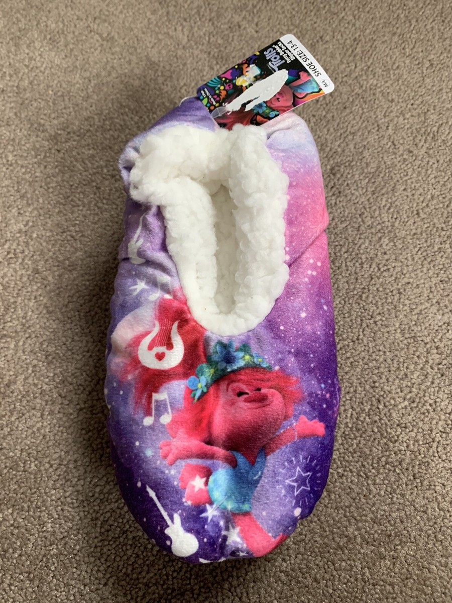 Trolls Poppy Girl's M/L 13-4 Multicolor Fuzzy Babba Slipper Socks