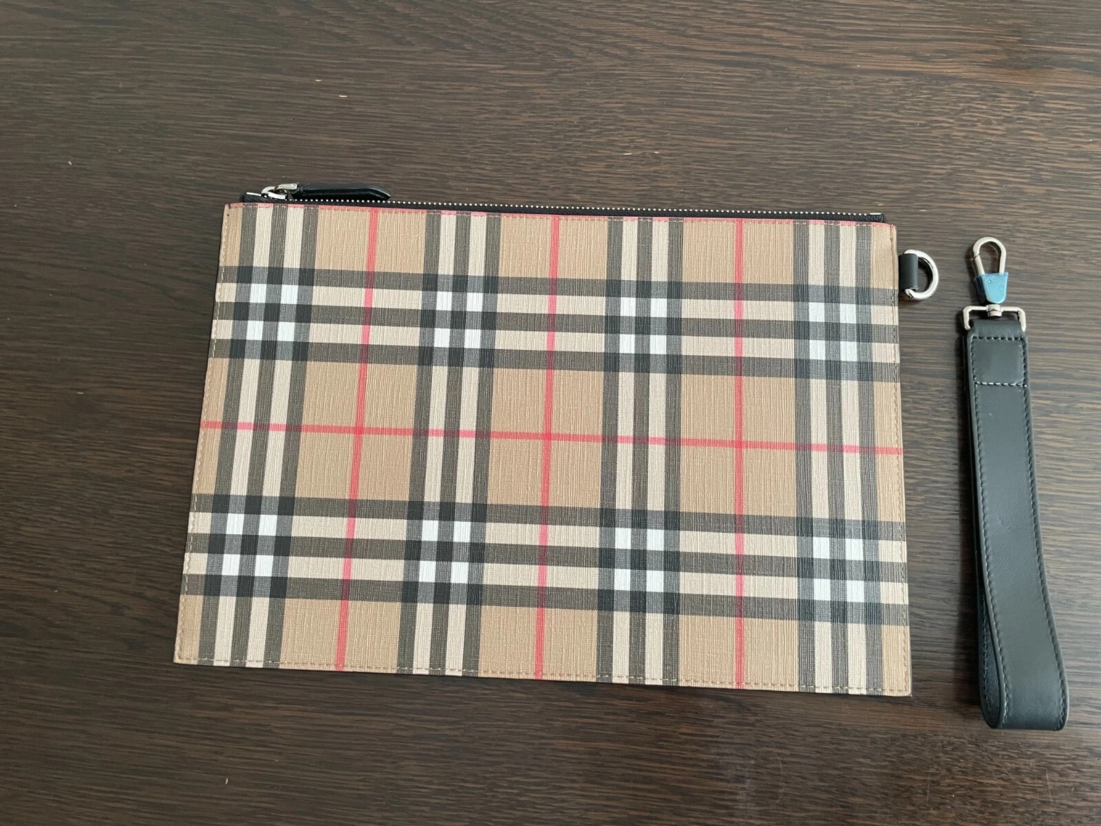 Burberry — Burberry London Check Zip Pouch