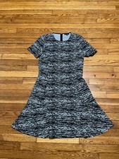 Lord & Taylor Women's Black Short Sleeve Dress Size Medium Sheath Fit Back Zip