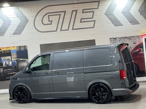 2024 - VW T6.1 Transporter Highline 150 - GTE-R - Picture 11 of 24
