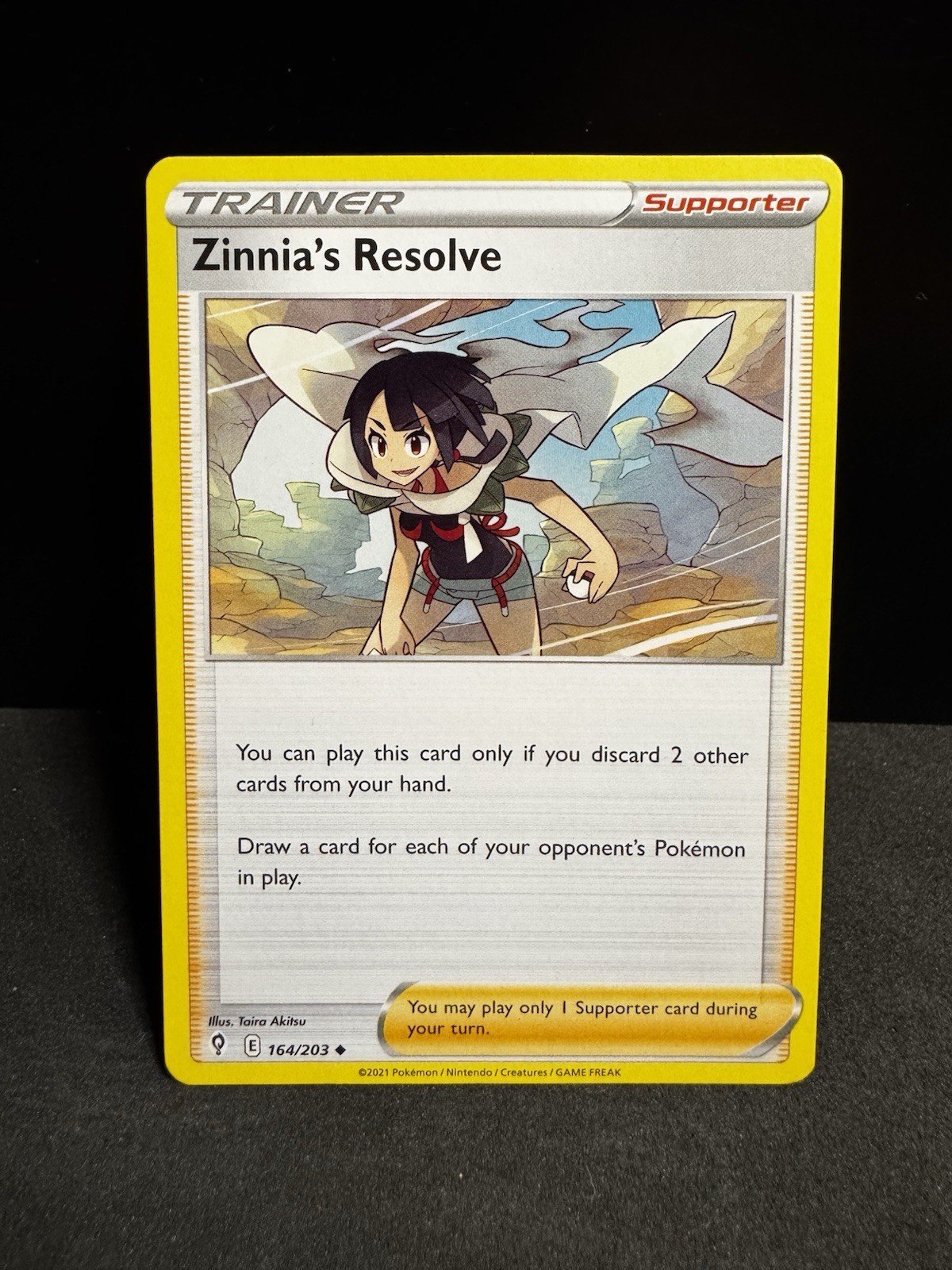 Pokemon TCG | Zinnia's Resolve - 164/203 | Evolving Skies | NM