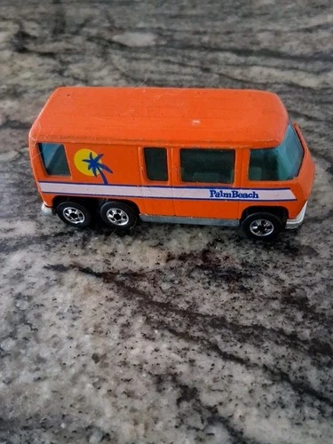 Hot Wheels Vintage GMC Motorhome Orange Plastic Base BW Blackwall Hong Kong 1979