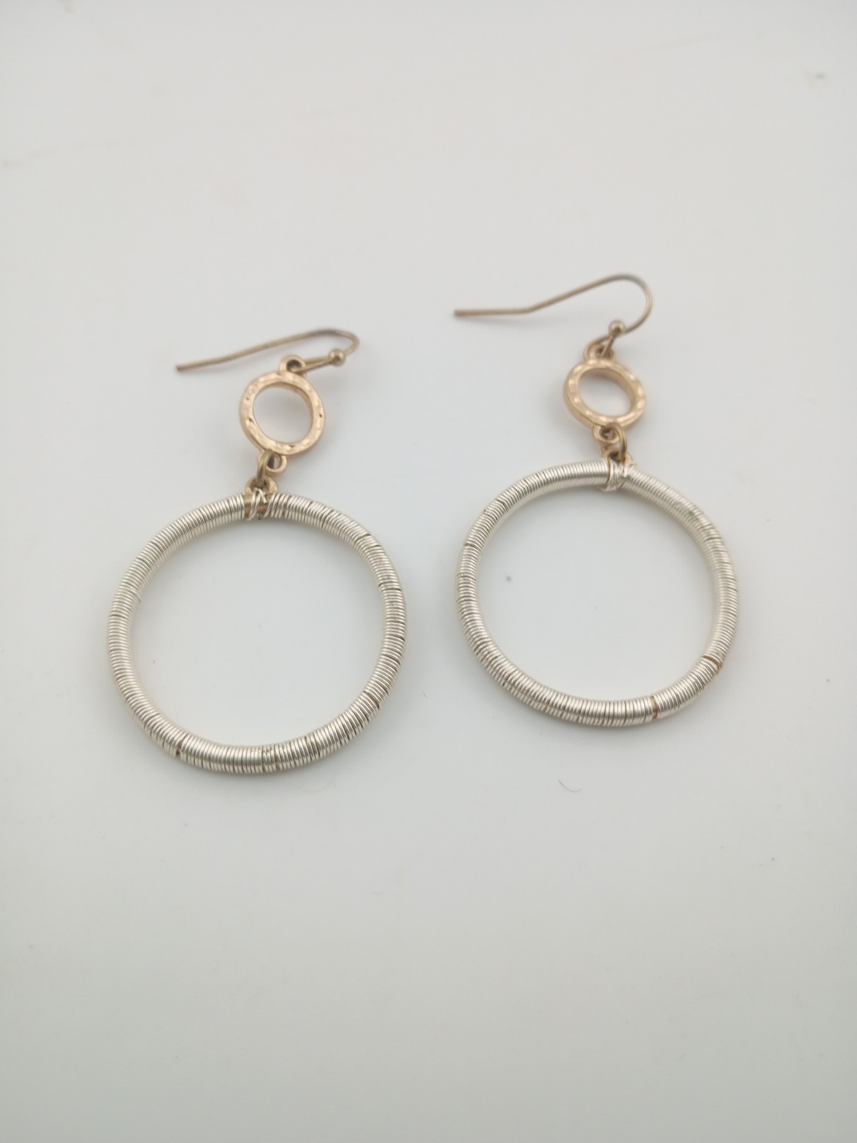 UNIVERSAL THREAD  TWO~TONE DROP DANGLE CIRCLE EAR… - image 7