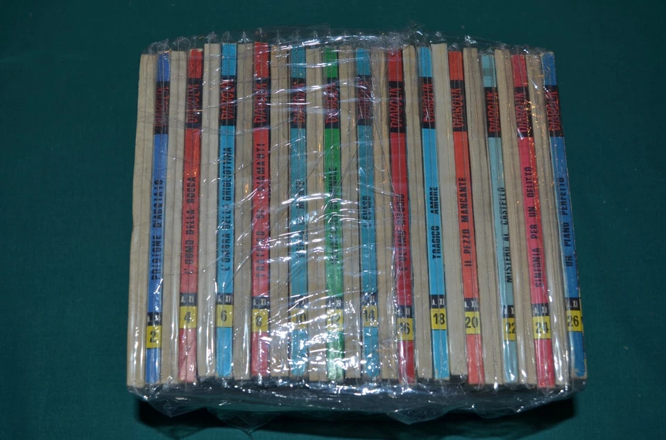 DIABOLIK Anno 11 XI completo 1/26 Angela e Luciana Giussani Astorina 1972 - Immagine 3 di 3