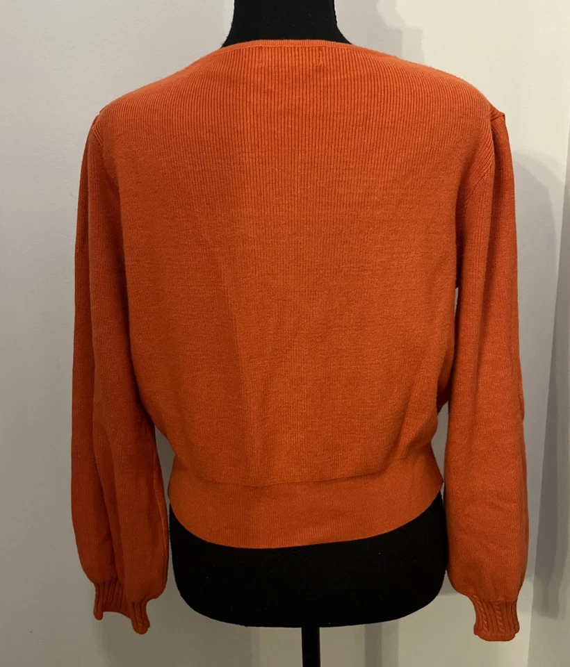 Cárdigan Anthropologie LILI Sidonio Naranja Recortado Suéter Perla Botones Talla L Foto 3 de 4