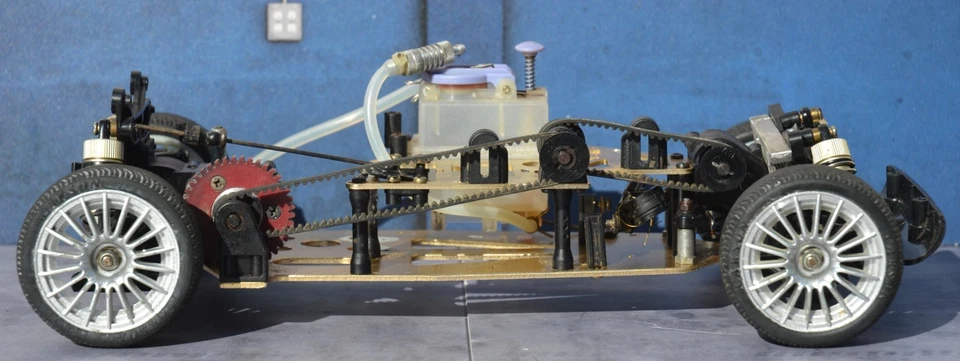 NITRO  4WD BELT DRIVE RC  CAR AUTO VERBRENNER  1/10 - Bild 3 von 4