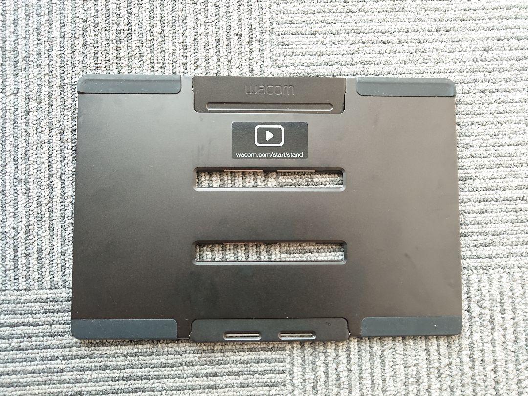 Wacom Mobile stand for Cintiq Pro 13/16 ACK62701K DTH1320