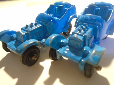 TWO (2) TOOTSIETOY HO DIECAST TWO SEAT ROADSTER, NEAR MINT CONDIT     5-63 -4-14