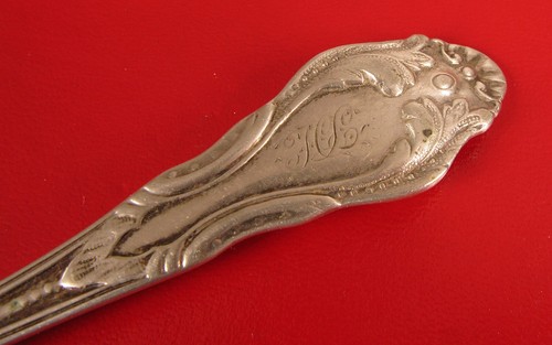TWO ANTIQUE SOUVENIR SILVER SPOONS PLATT & BROTHER MONTAGUE NEW YORK LONG ISLAND - Picture 3 of 4