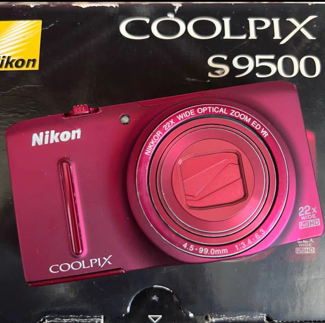 Nikon COOLPIX S9500 18.1MP Digital Camera 22 x Optical Zoom Nikon COOLPIX S9500 18.1MP Digital Camera 22 x Optical Zoom