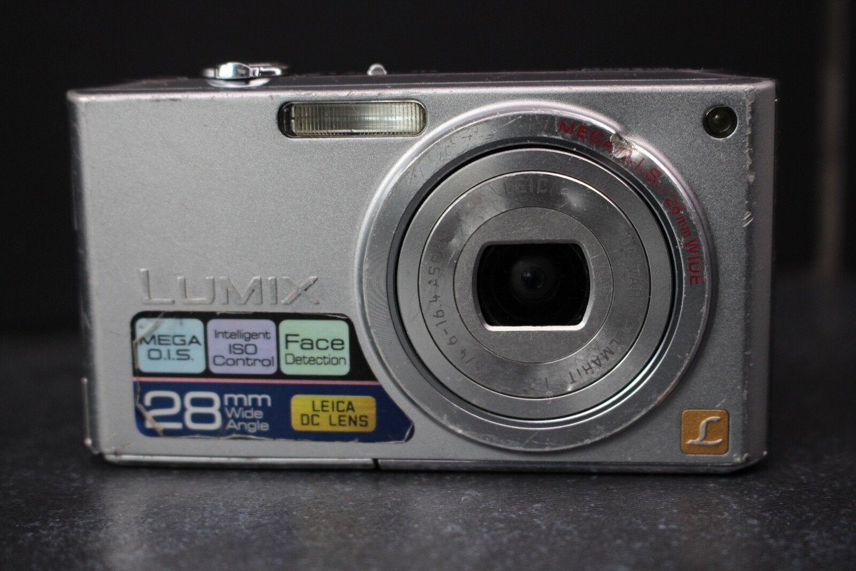 Panasonic LUMIX DMC-FX33 8.1MP Digital Camera - White for