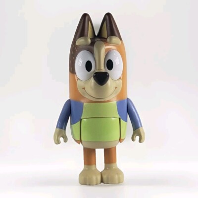 Bluey Chilli Mom Figure Chilly Mum Dog Family Blue In Purple Green Shirts