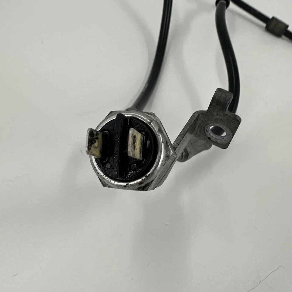 TRIUMPH SPEED TRIPLE 1050 2011 Rear Brake Lines , Brake Hoses & Switch  #A15 - Image 2 of 4