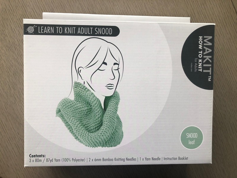 Brand New Ellison Makit Snood Scarf Leaf Knitting Kit Light Green Color