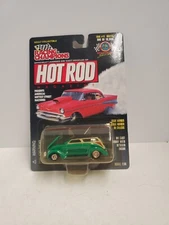 Racing Champions Hot Rod Magazine Issue #111 Boxotica 1:58 Scale