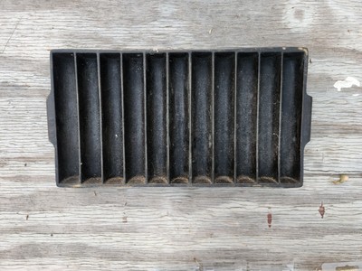 Griswold No. 954 Corn Bread Cast Iron Pan Old 11 Slot Stick Roll See Pics