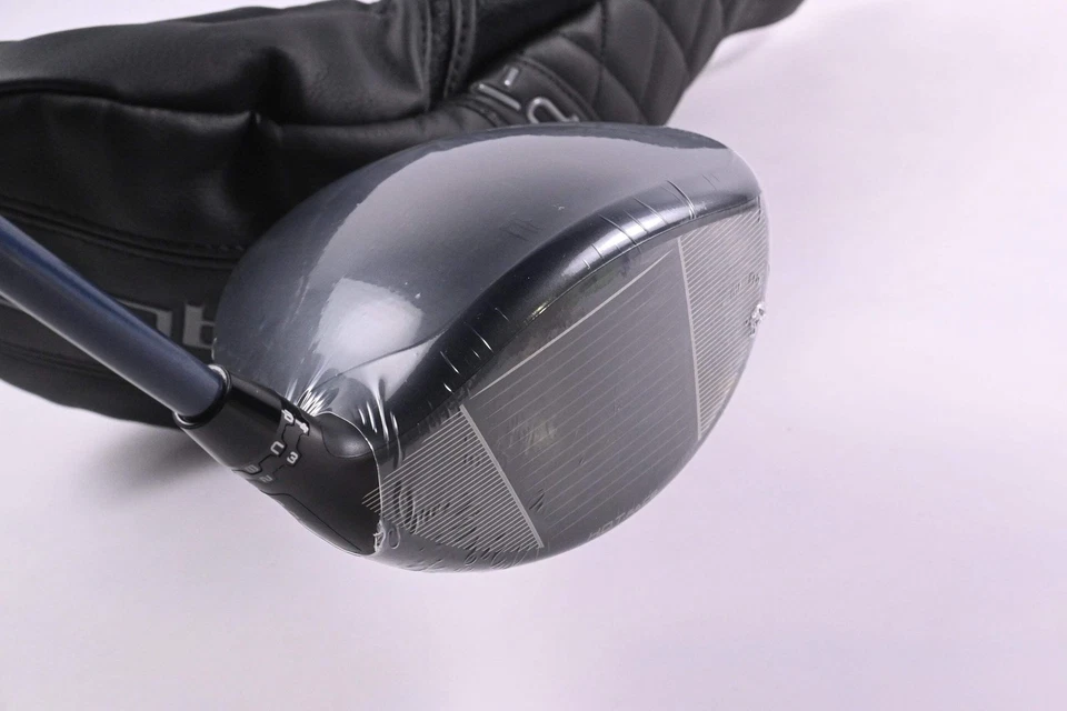 Left Hand Cobra DS-Adapt X Driver / 9 Degree / X-Flex Denali Blue 60 Shaft - Image 4 of 4