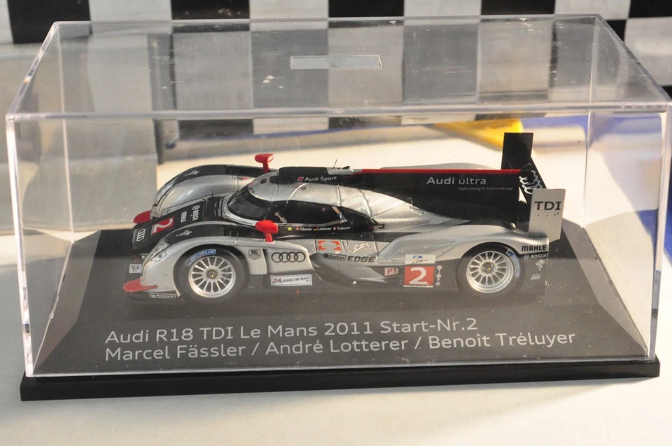 1/43 SPARK AUDI R18 TDI LE MANS 2011 - Immagine 3 di 3