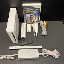 Nintendo Wii RVL-001 White Console Cables  Controller Tested  Working