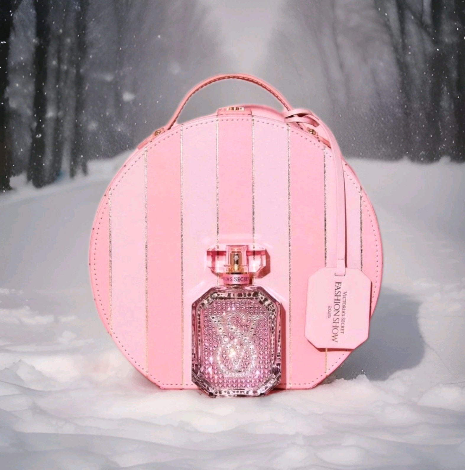 Victoria Secret BOMBSHELL RUNWAY SWAROVSKI Crystal-Encrusted 1.7 fl.oz Parfum